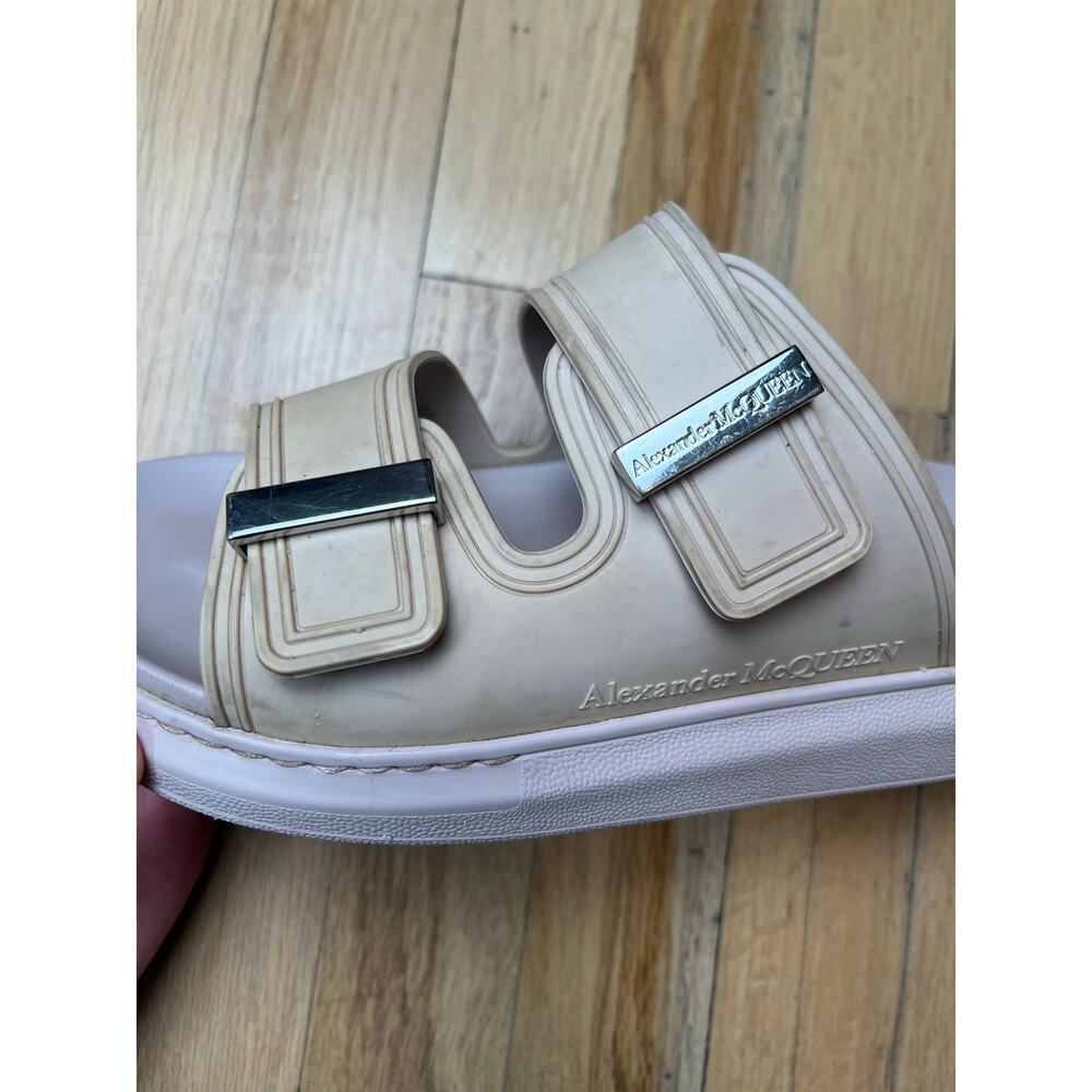 Alexander McQueen Hybrid Rubber Slides Beige Tea Rose Sandals Women 38 US 8 FLAW - Picture 12 of 16